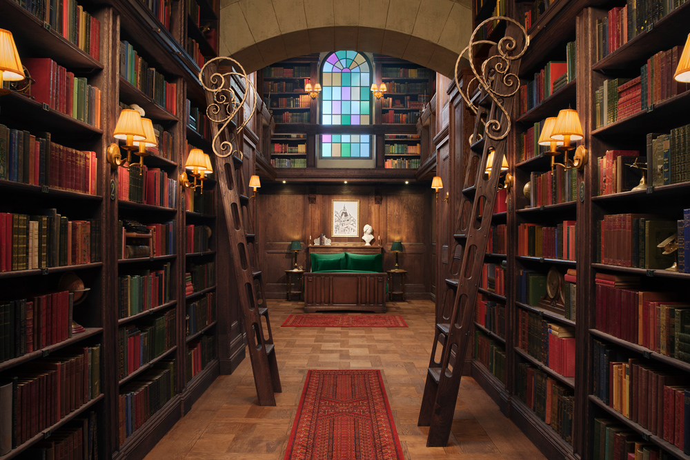 Pase una noche en la biblioteca secreta de la Catedral de San Pablo, ahora en Airbnb