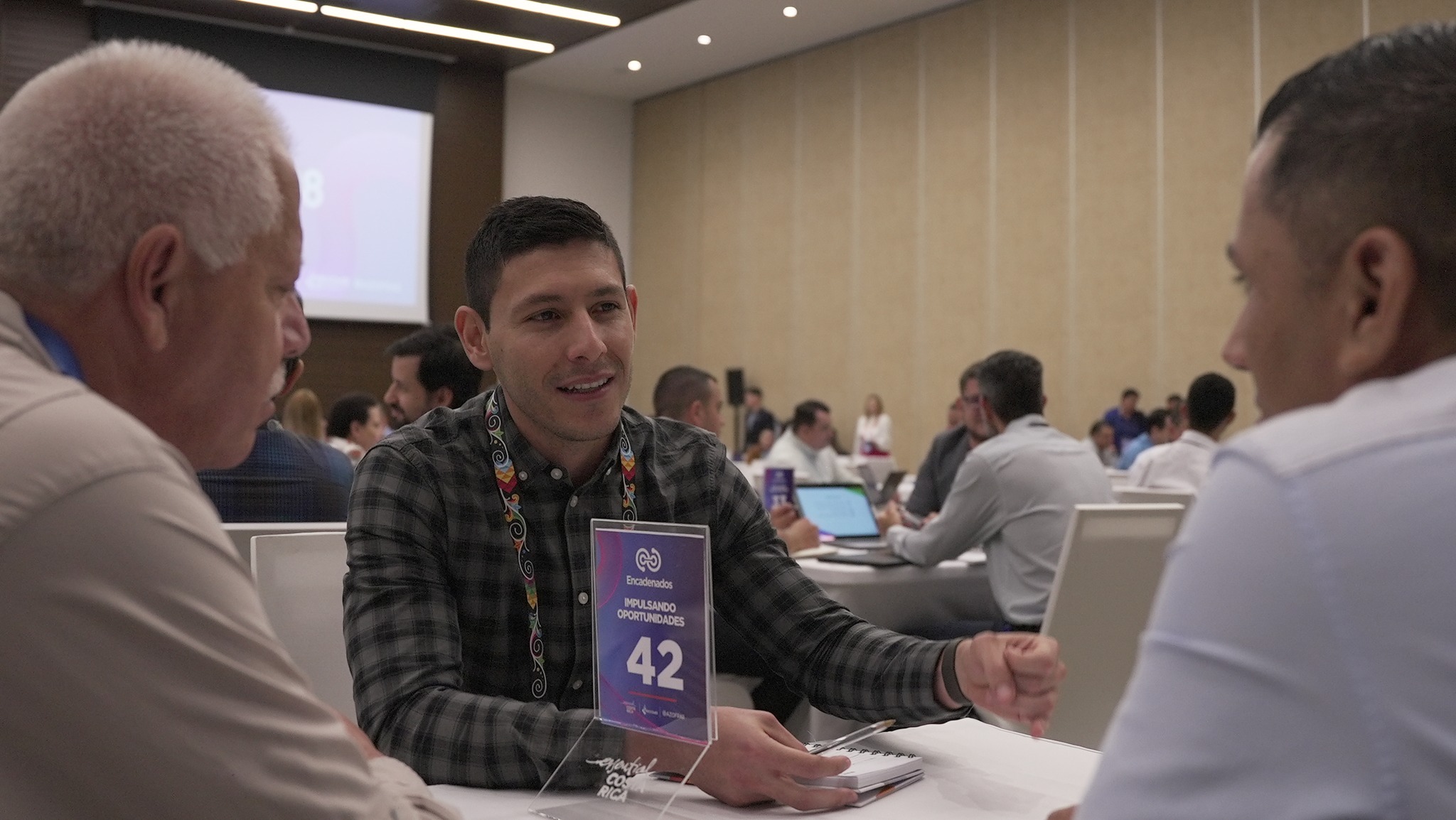 Cerca de 900 suplidores y exportadores costarricenses generarán nuevas relaciones comerciales en Encadenados 2024