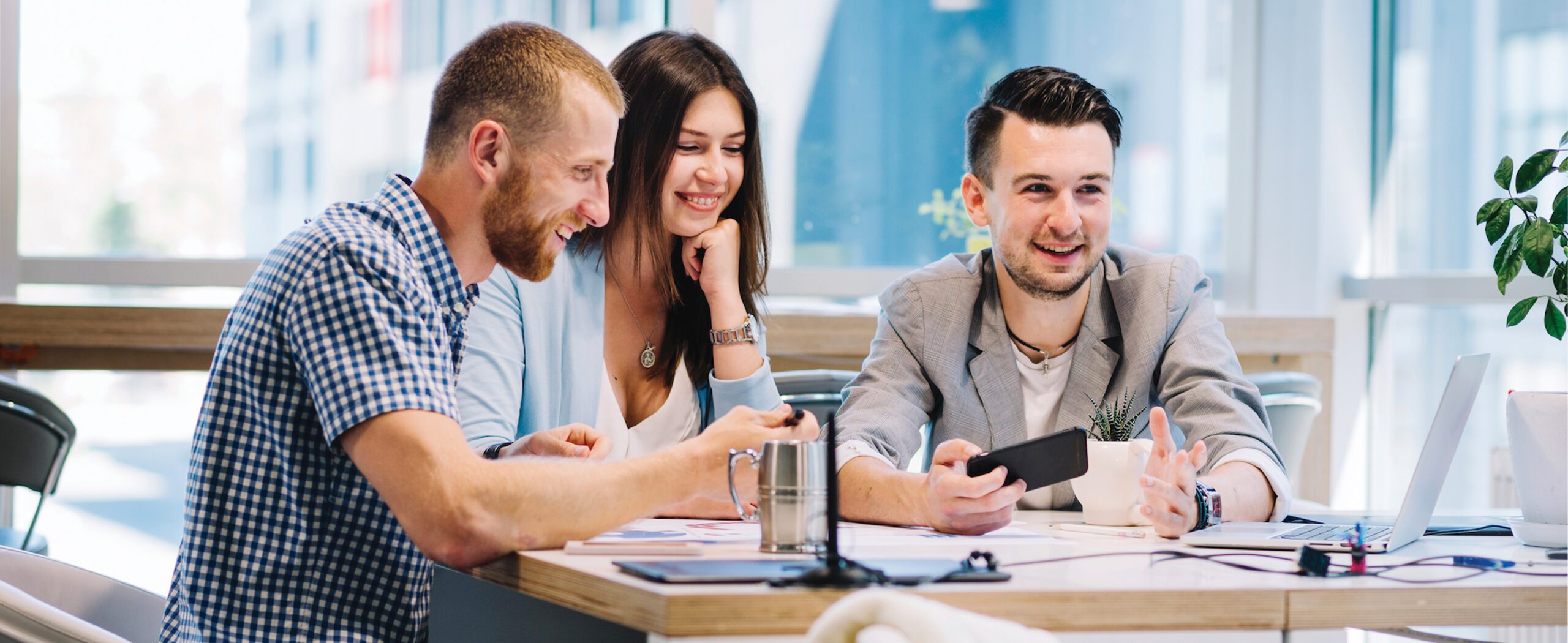 Entornos laborales sanos, colaboradores felices