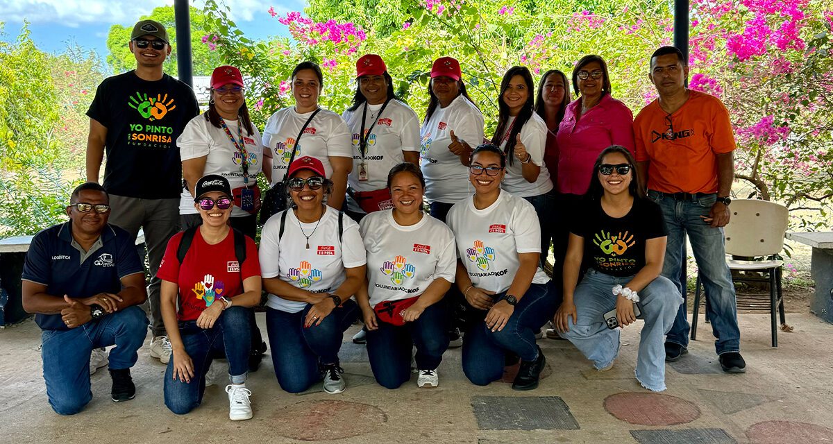 Coca-Cola FEMSA y Fundación “Yo Pinto una Sonrisa” impulsan la educación en Aguadulce, Panamá