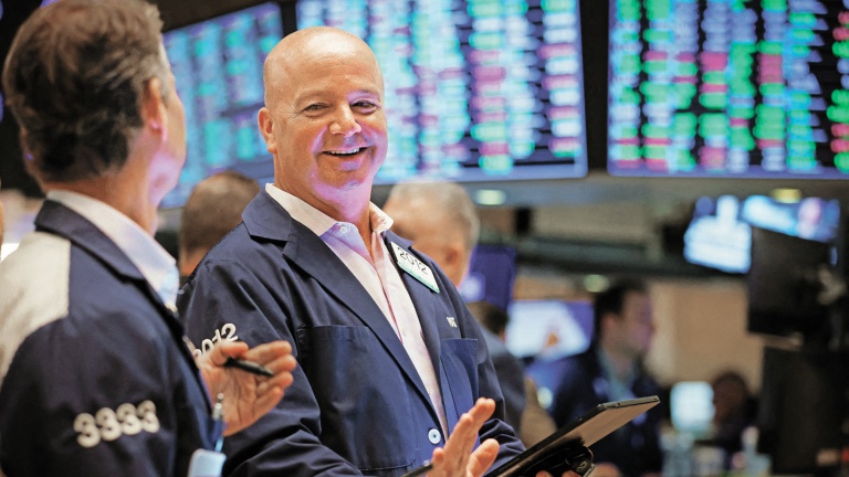 Wall Street cierra con ganancias; destaca sector tecnológico