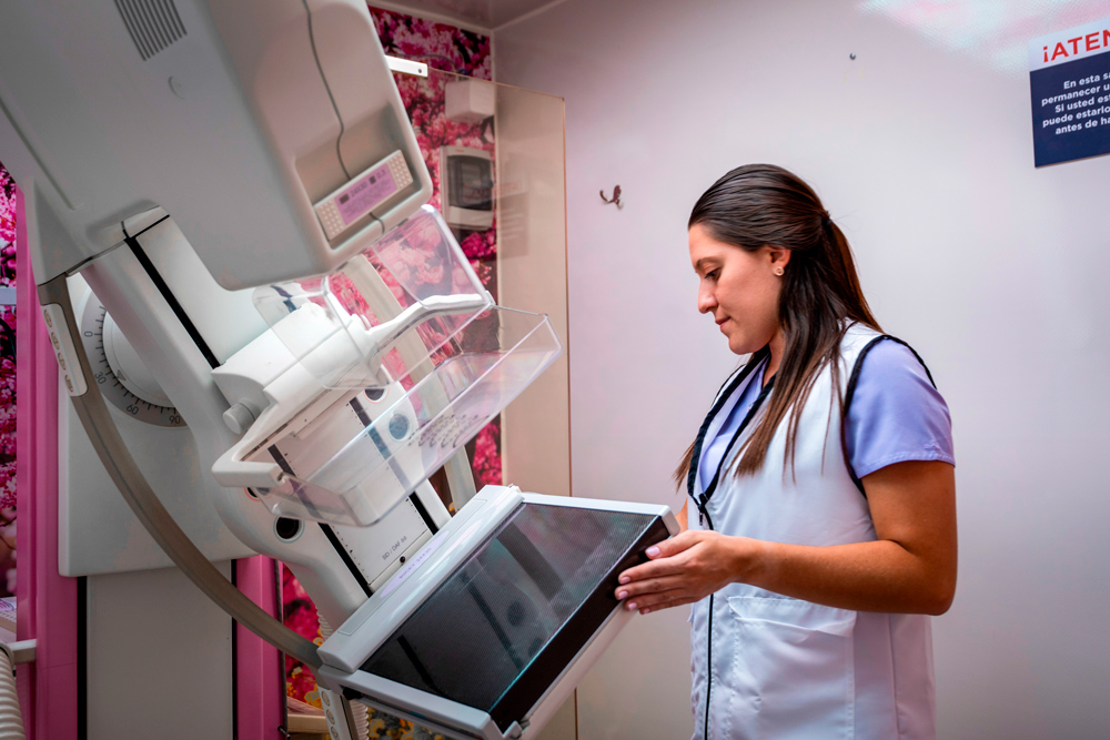 La iniciativa Beyond2020 del Premio Zayed a la Sostenibilidad lanza en Costa Rica mamografías digitales que salvan vidas