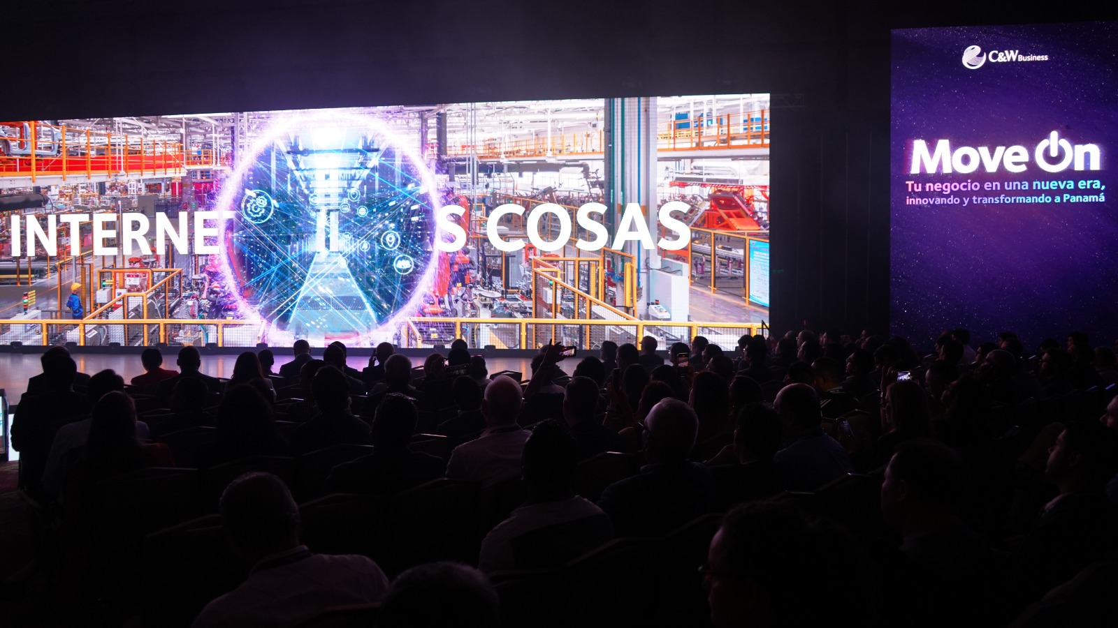 En MOVE  ON 2024: +Móvil reafirma compromiso de innovación con la implementación de “Prueba Piloto” 5G en Panamá