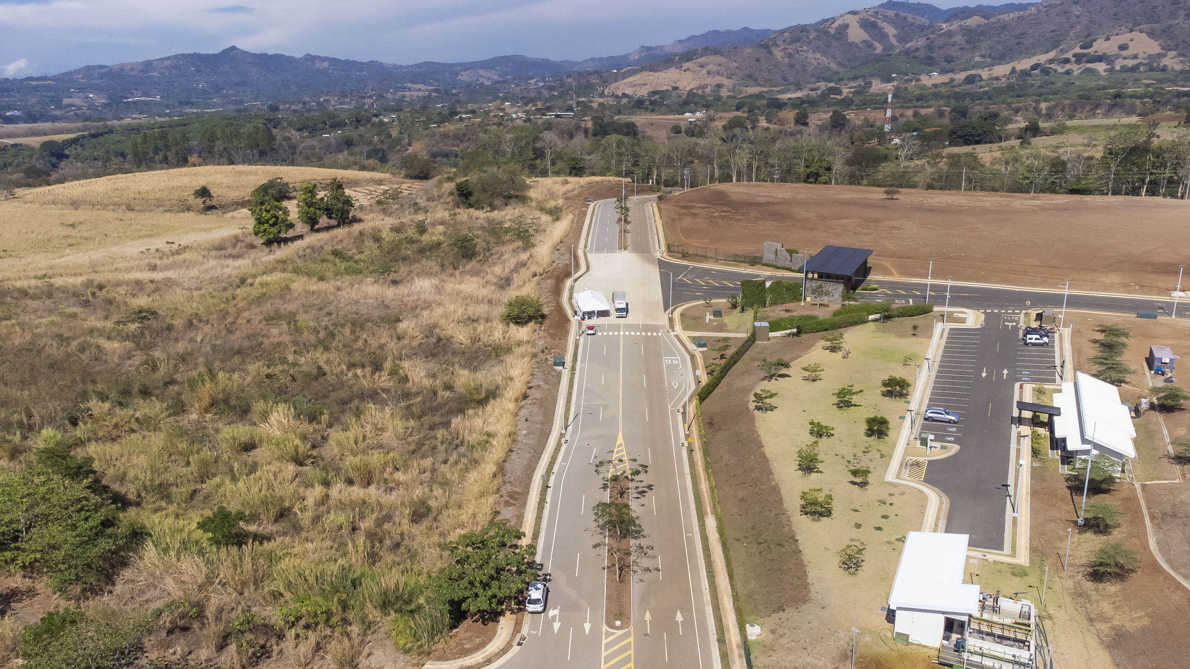 Costa Rica Green Valley impulsa el desarrollo local: Dona nueva obra pública en Grecia