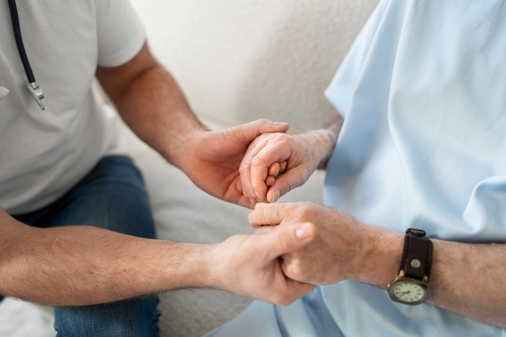 Conozca los cuidados de una persona con Parkinson según cada etapa del padecimiento