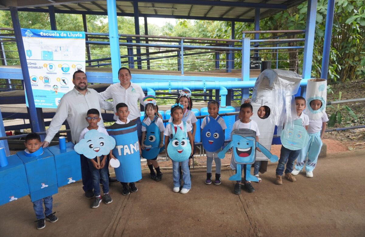 Panamá: Programa “Escuela de Lluvia” brinda acceso de agua potable a más de 2000 personas en La Cabima