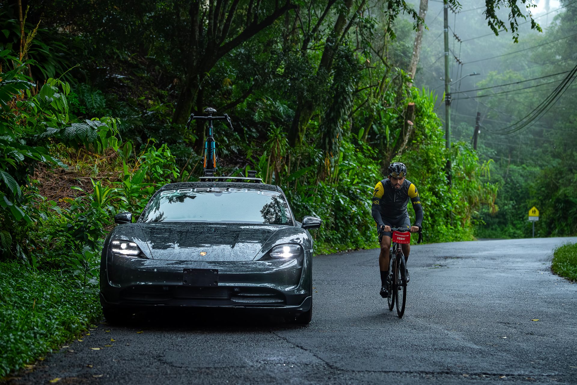 Porsche Ride Costa Rica 2024: una exhibición de velocidad y adrenalina sobre ruedas