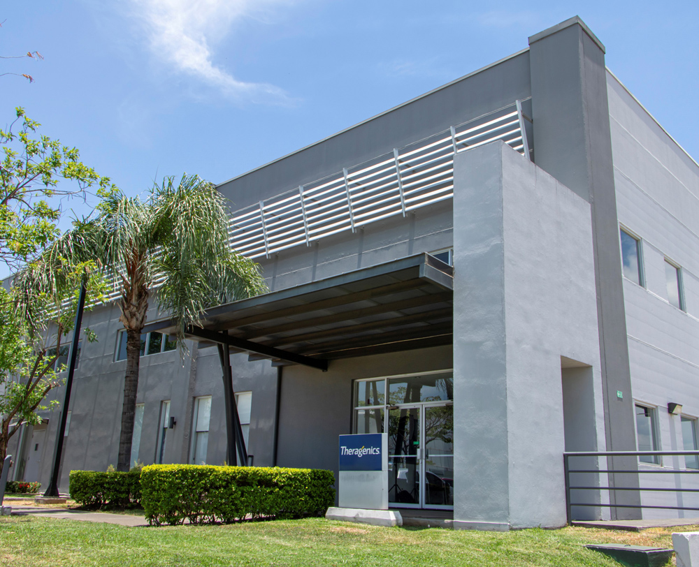 Grandes oportunidades laborales en la primera planta de manufacturade agujas médicas de Costa Rica