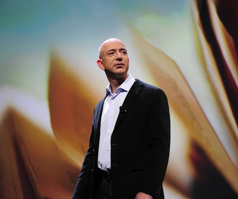 Los magnates de la tecnología dejan su estilo relajado para volver a usar los clásicos