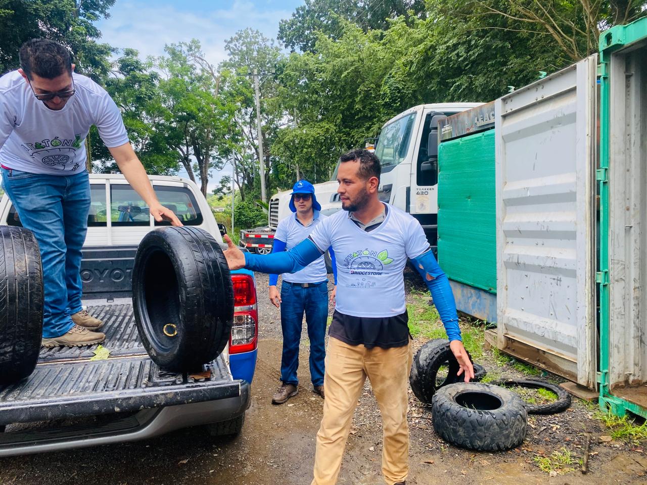 Bridgestone Concluye con Éxito La Llantatón 2024