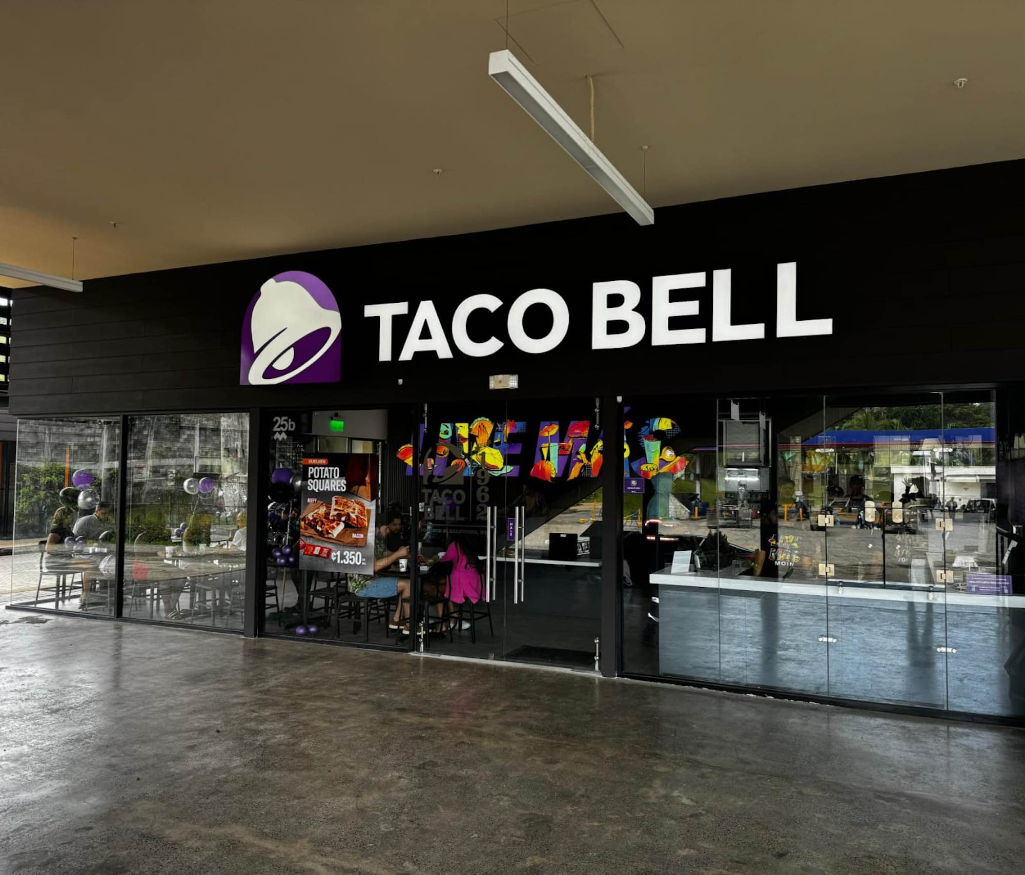 Taco Bell inaugura en Limón su restaurante 52 en Costa Rica
