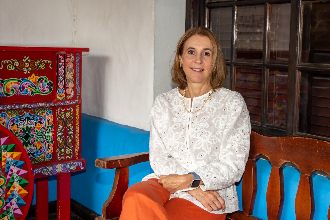 Gabriela Llobet asume la Presidencia de la Asociación Pro – Hospital Nacional de Niños – Parque Diversiones