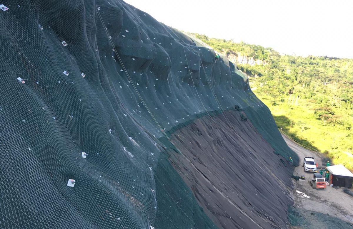 Beneficios de los muros geosintéticos: innovación en la construcción para un futuro sostenible y con menor impacto ambiental