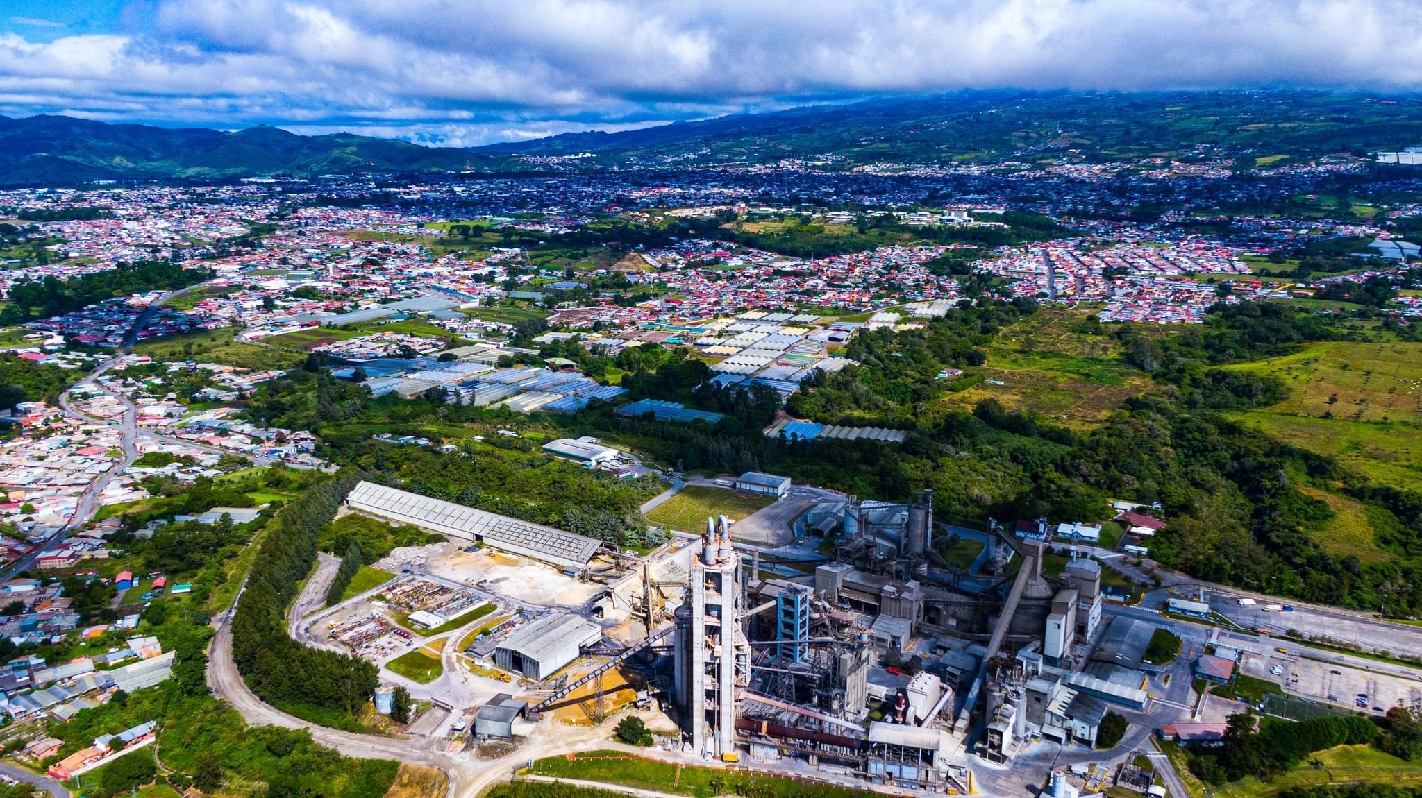 Holcim: 60 años impulsando la construcción sostenible en Costa Rica