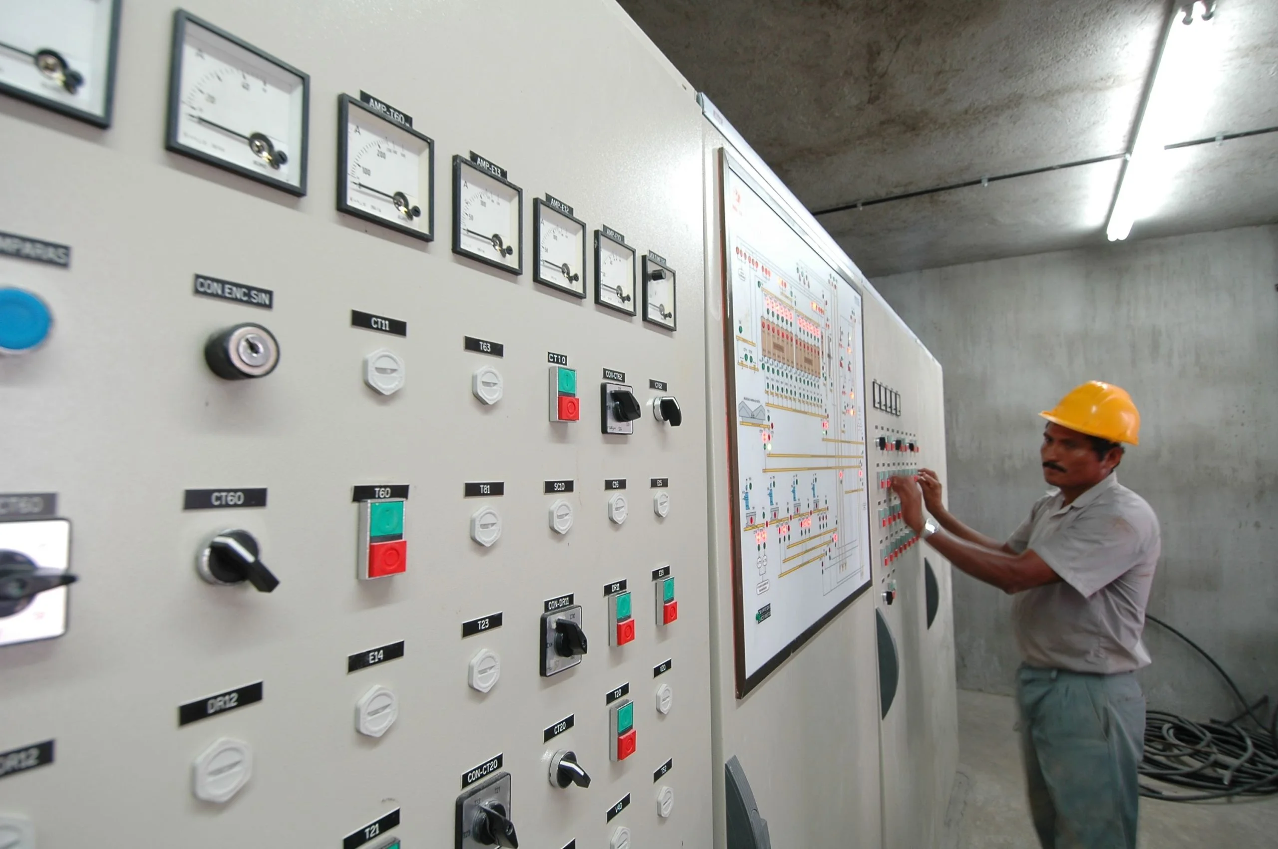 Preparan bases para licitación energética en Guatemala