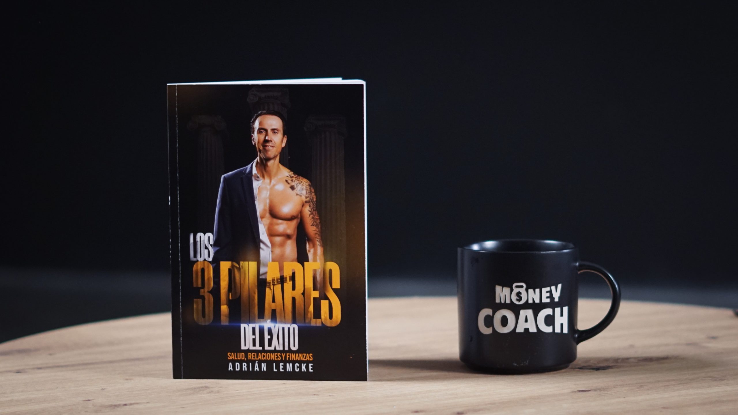 Transforme su vida con “los tres pilares del éxito”