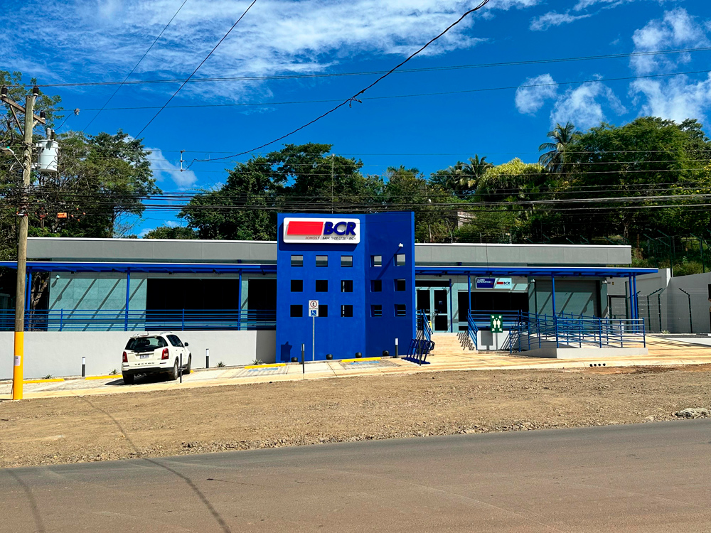 Banco de Costa Rica inaugura nueva oficina en Tamarindo con edificación sostenible