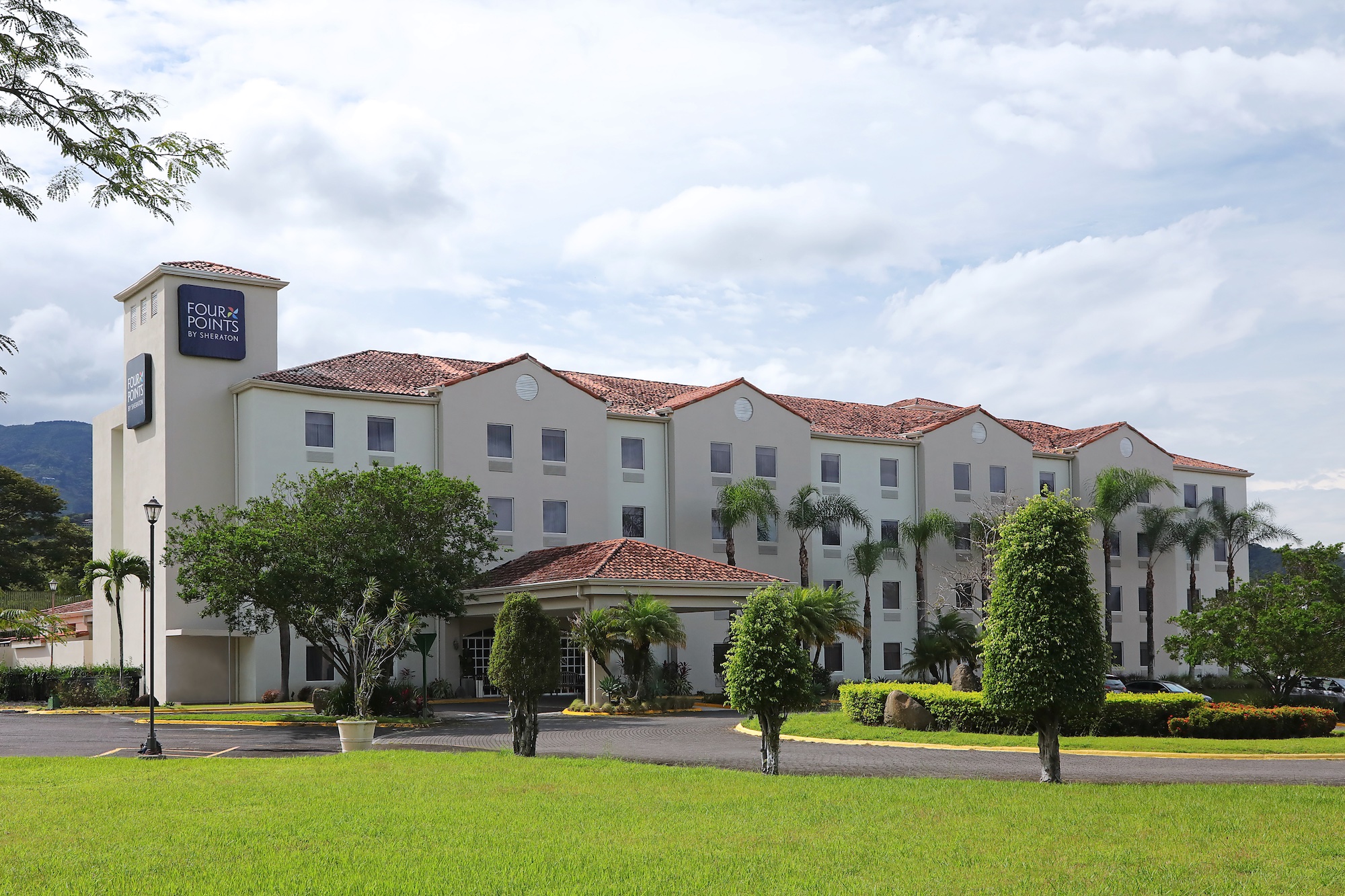 Four Points by Sheraton inaugura su primer hotel en Costa Rica