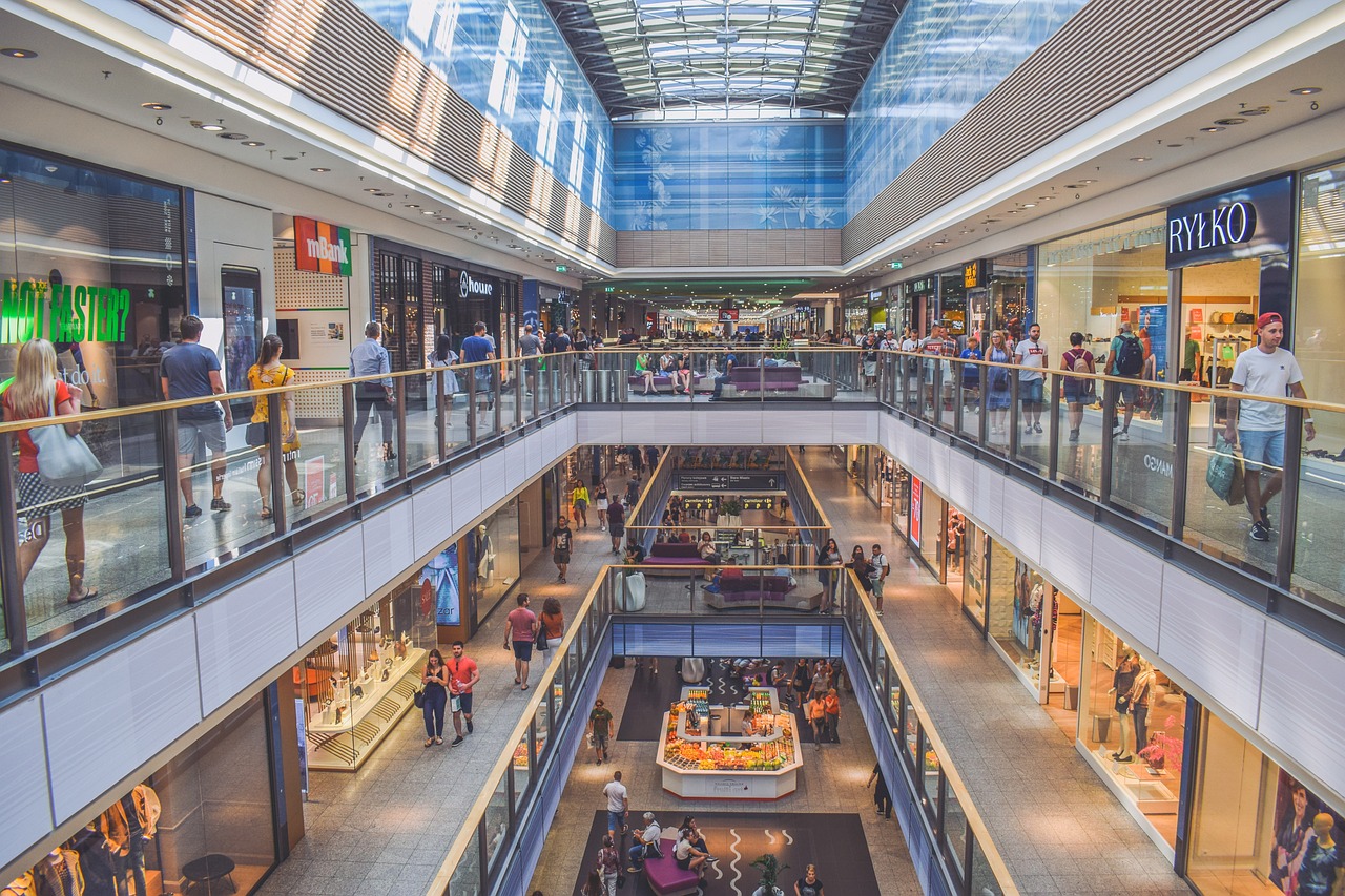 Compradores en centros comerciales aumentan en un 40% para diciembre en Panamá