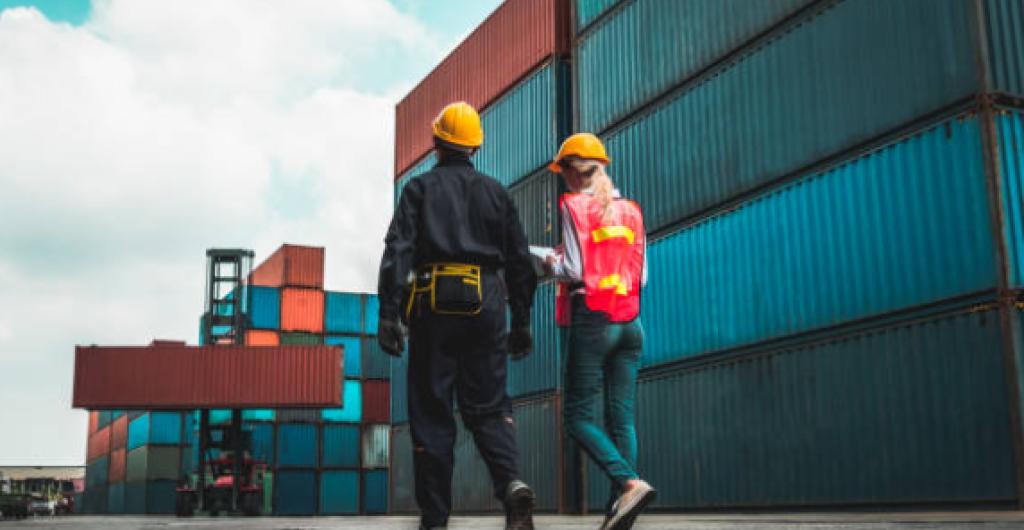 Récord de exportaciones de China: crecieron 7,1% en 2024