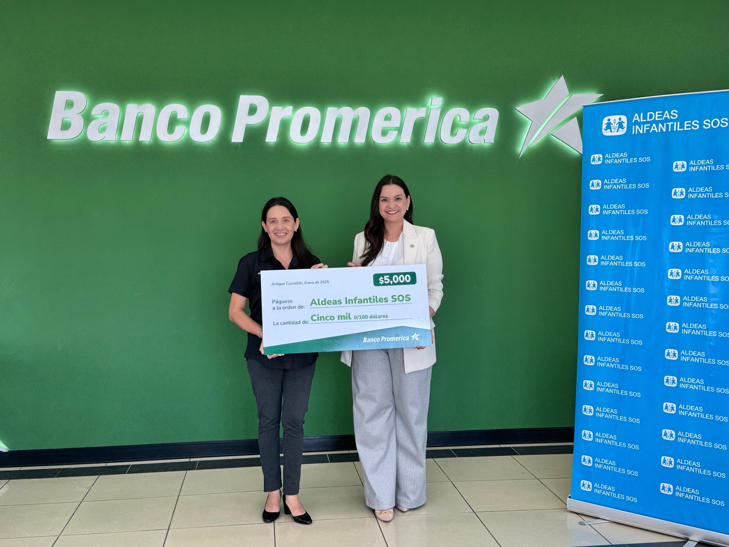 Banco Promerica El Salvador dona US$5.000 a Aldeas Infantiles SOS como parte de su campaña navideña