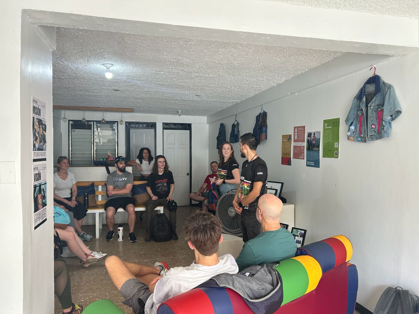 Instituciones Educativas en el mundo promueven entre sus alumnos el fortalecimiento de las redes de contactos desde las aulas