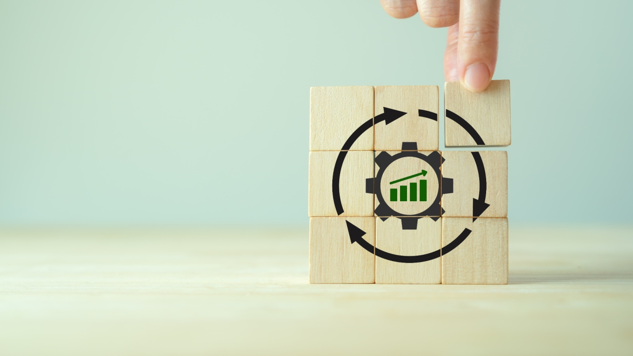 ¿Qué factores influyen en el éxito de los proyectos de gestión del cambio en las empresas?