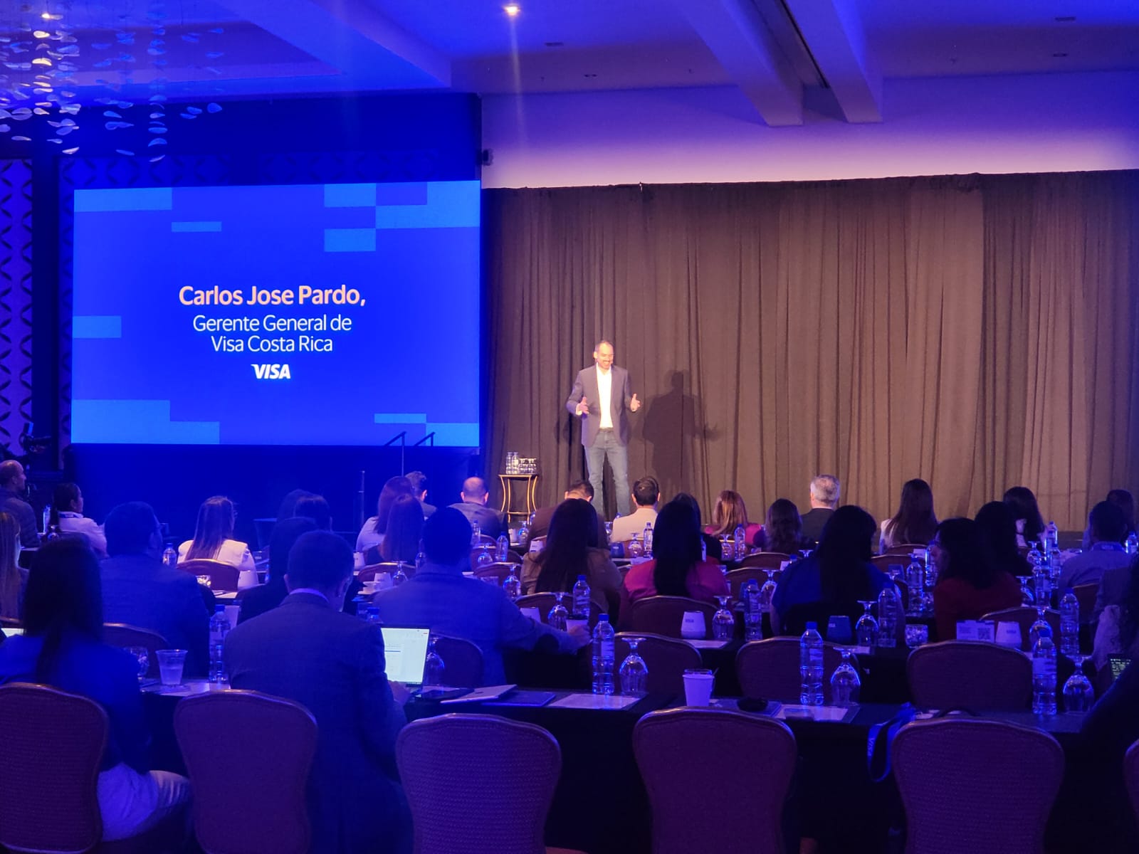 Visa analizó en Costa Rica la evolución y el futuro de los pagos digitales