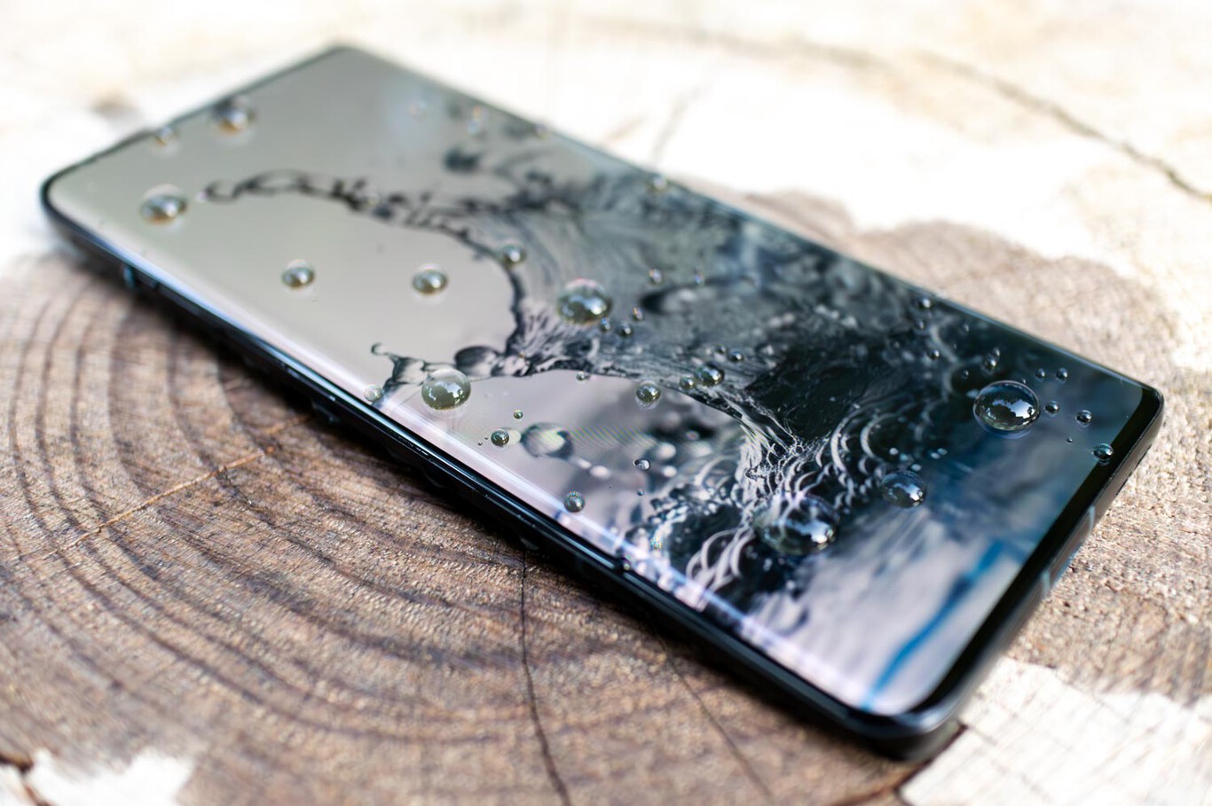 Water Touch: la solución de Motorola para usar su smartphone con las manos mojadas