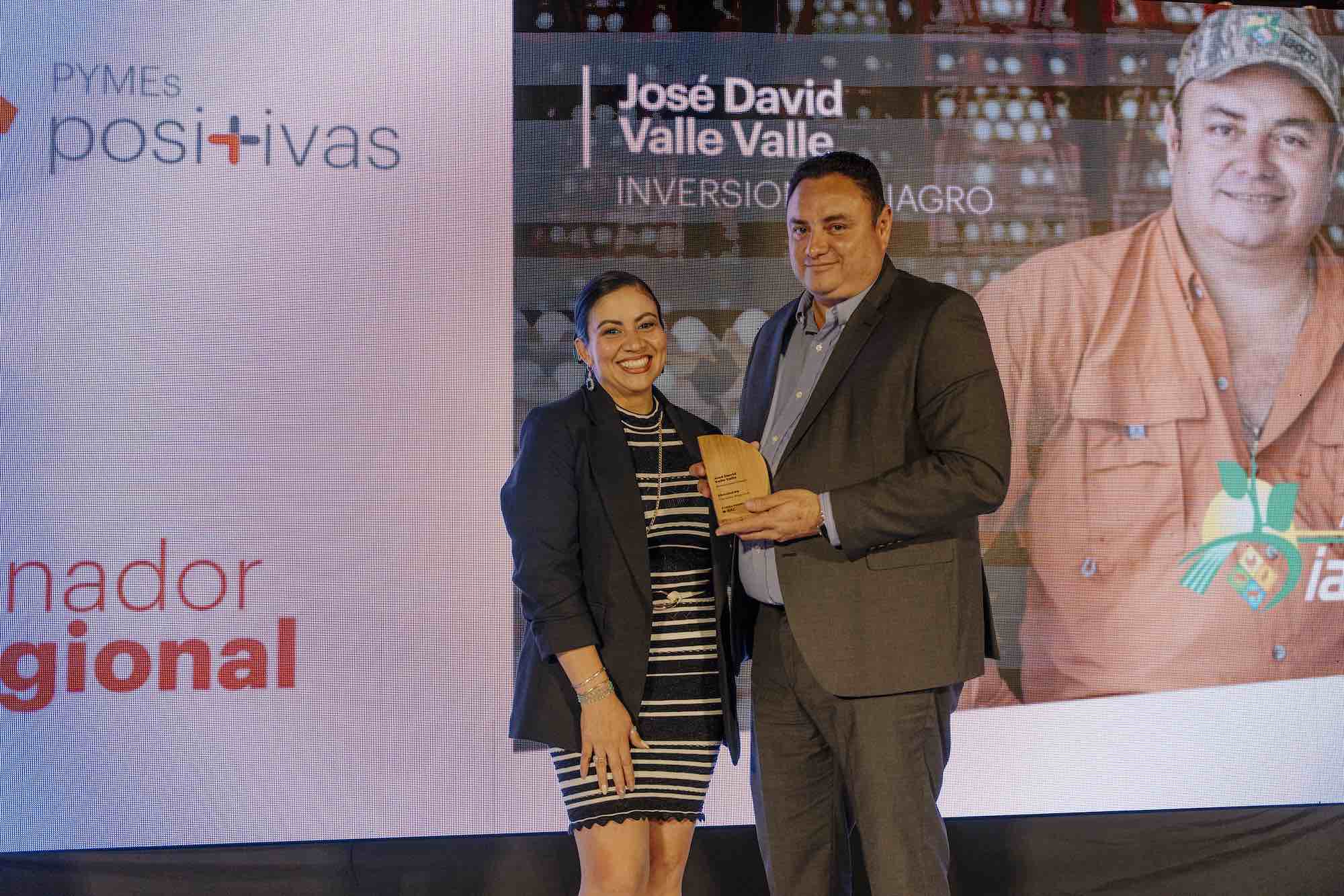 BAC premió a empresa hondureña Inversiones Diagro como la PyME Positiva de 2025