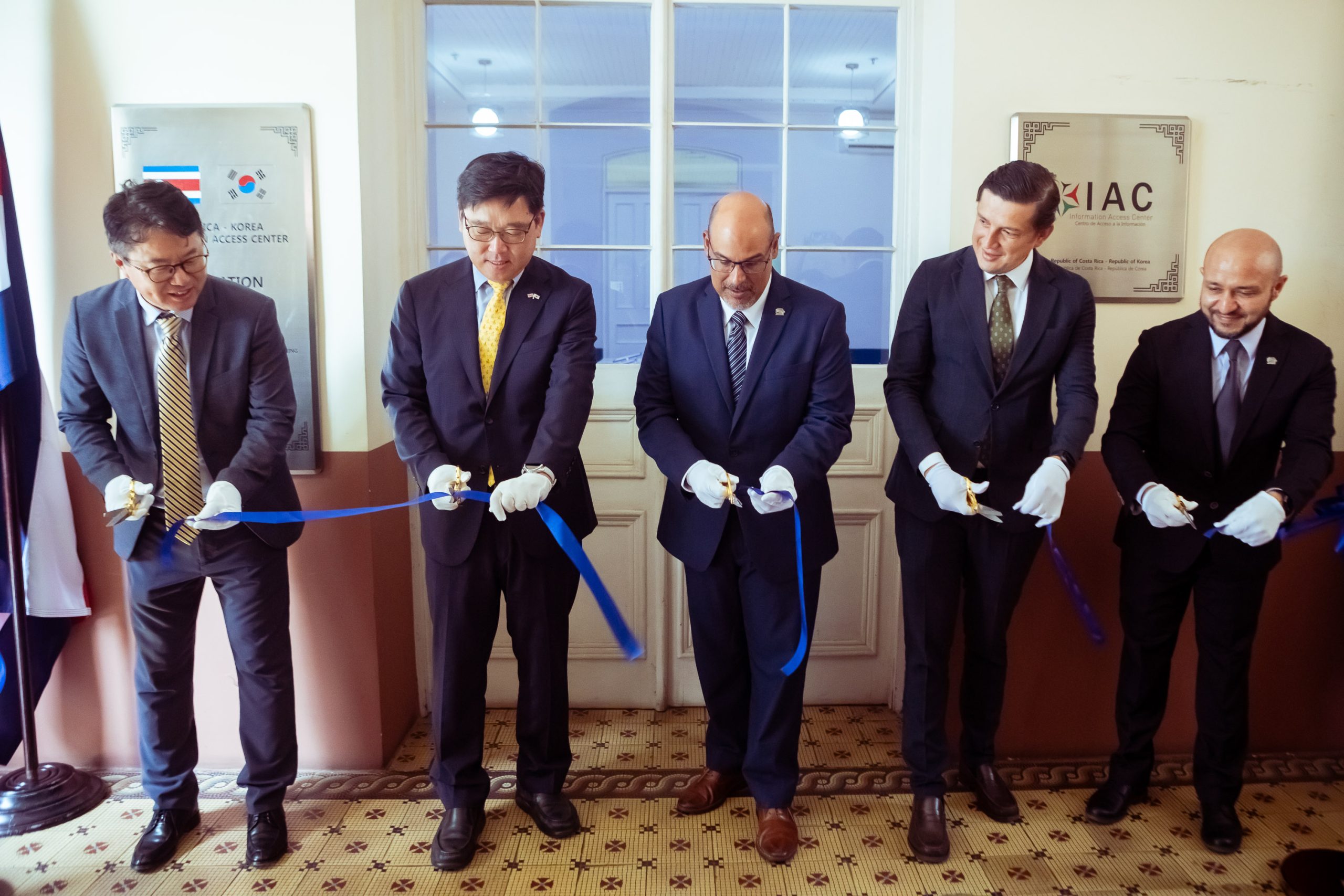 Costa Rica: Inauguran Laboratorio de Inteligencia Artificial de la UTN en colaboración con la República de Corea y Samsung