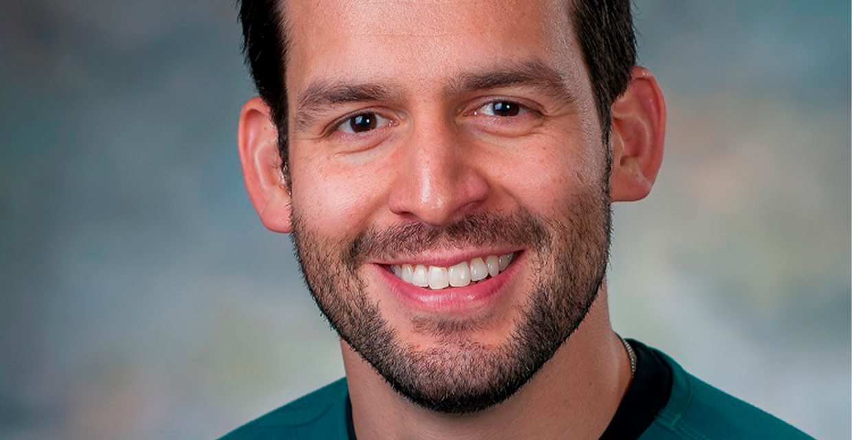 Comunidad del Sur de la Florida conmocionada por la repentina muerte del extraordinario Dr. Eduardo Salinas