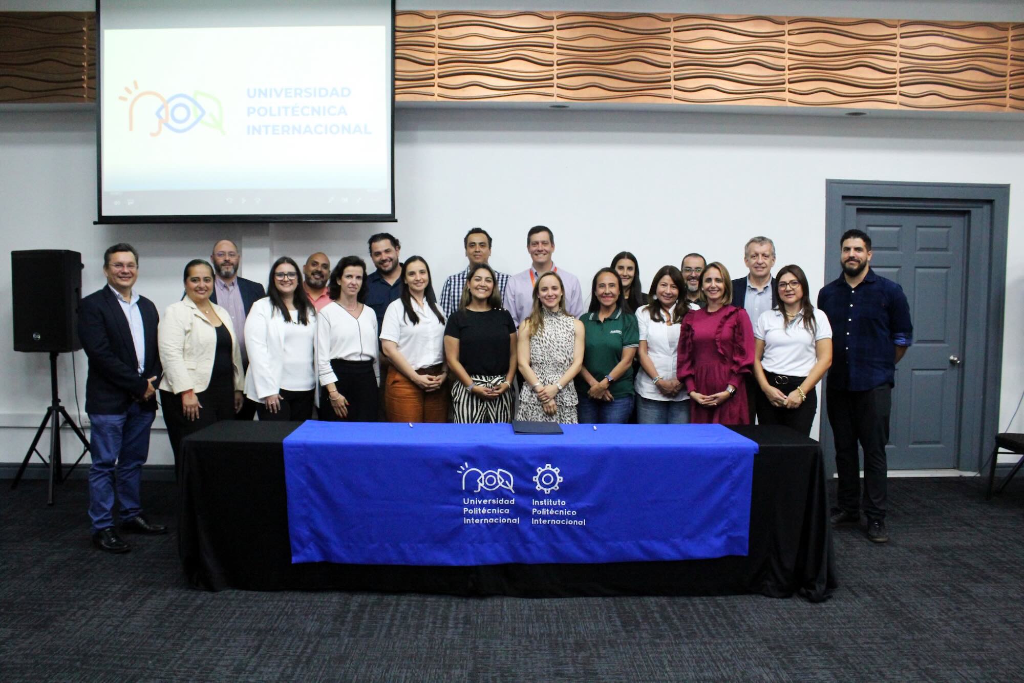 La Universidad Politécnica Internacional, Kerry y CACORE firman convenio para que jóvenes con capacidades alternativas estudien gastronomía