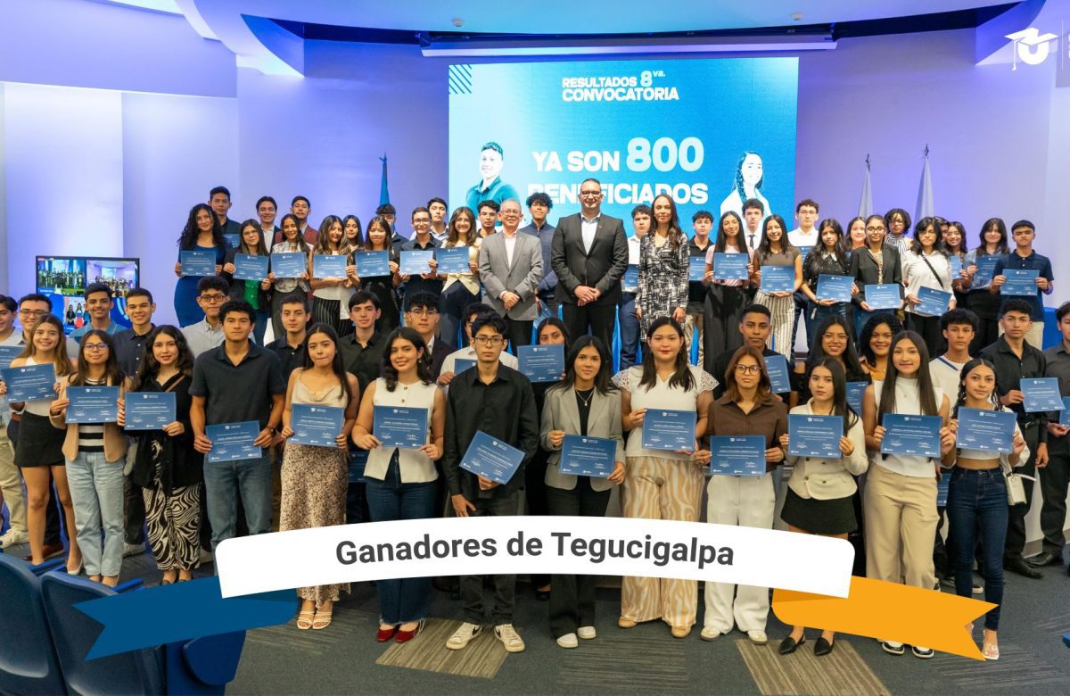 100 jóvenes hondureños fueron beneficiados con las becas Fundación Nasser-UNITEC