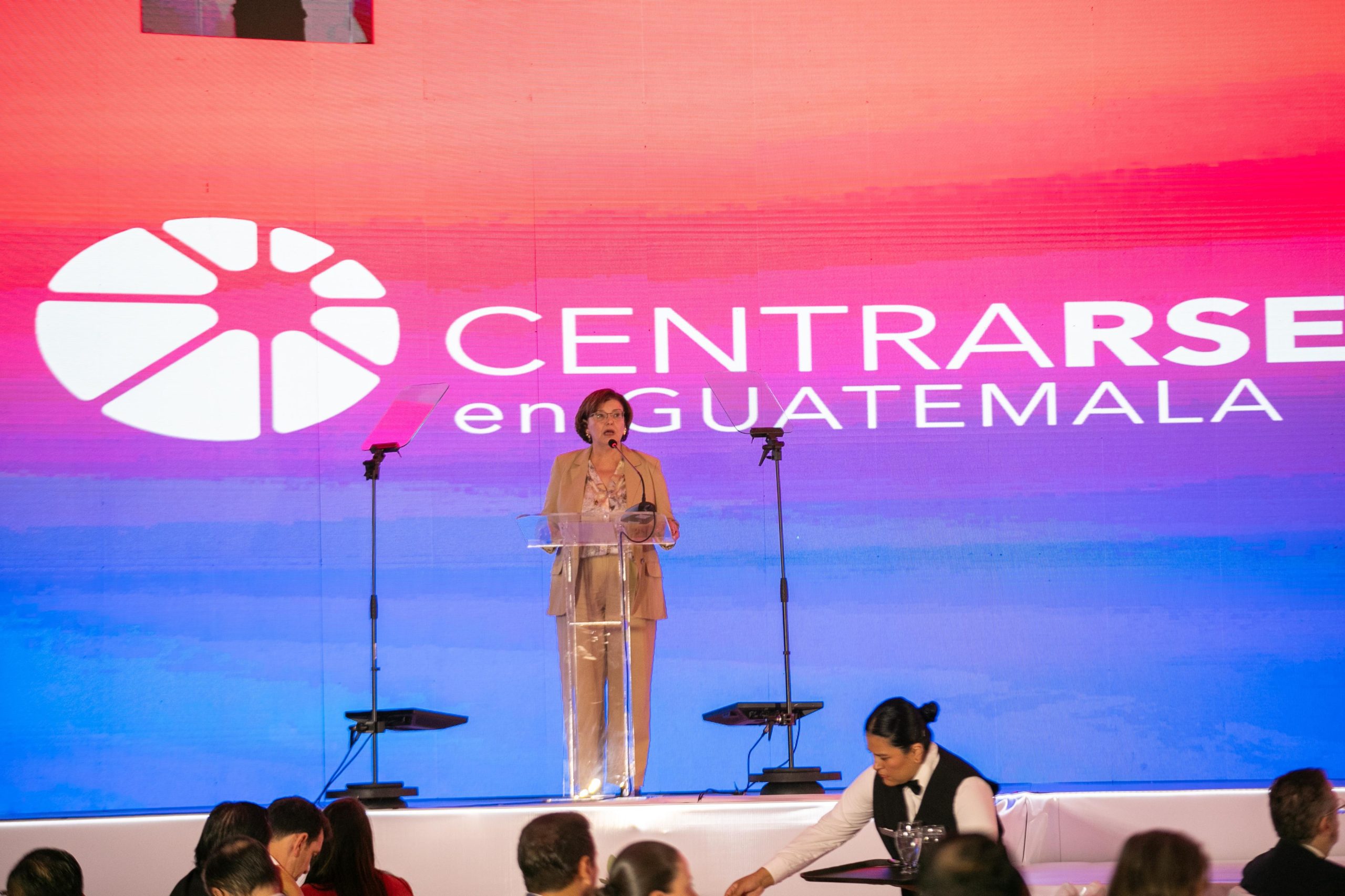 XVIII Foro Iberoamericano de Sostenibilidad 2025 llama a unir esfuerzos para una competitividad  más sostenible y resiliente