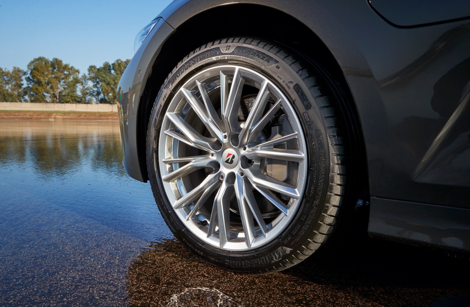 Recuerde la Importancia de revisar las llantas antes de salir de vacaciones