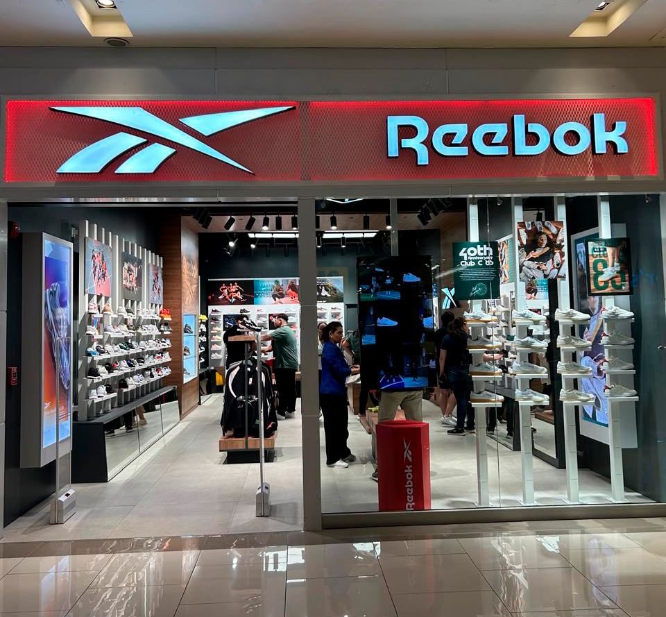 Reebok inaugura su tercera tienda en Costa Rica