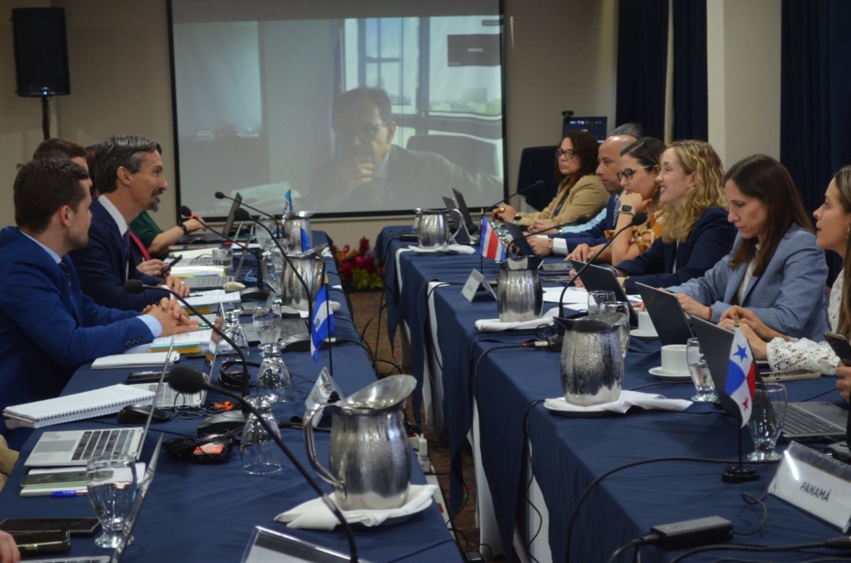 Centroamérica fortalece acuerdo de asociación económica con la Unión Europea