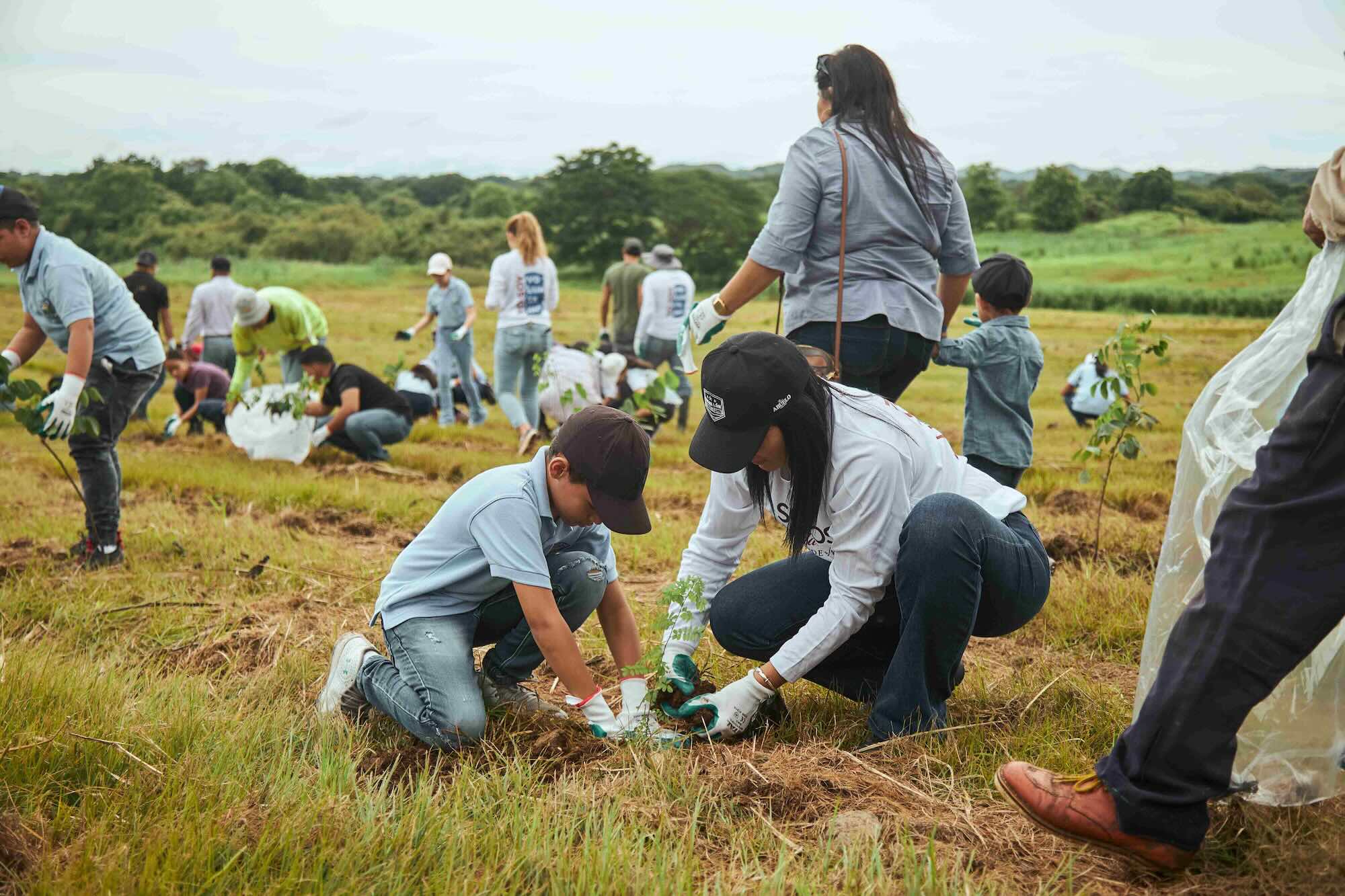 Varela Hermanos impulsa el desarrollo sostenible de Panamá a través de iniciativas sociales y ambientales