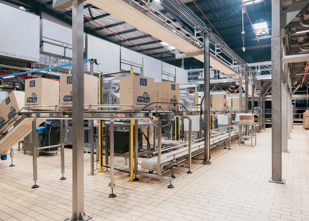 PepsiCo celebra 50 años de su planta en Guatemala con inversión histórica para la producción de TorTrix