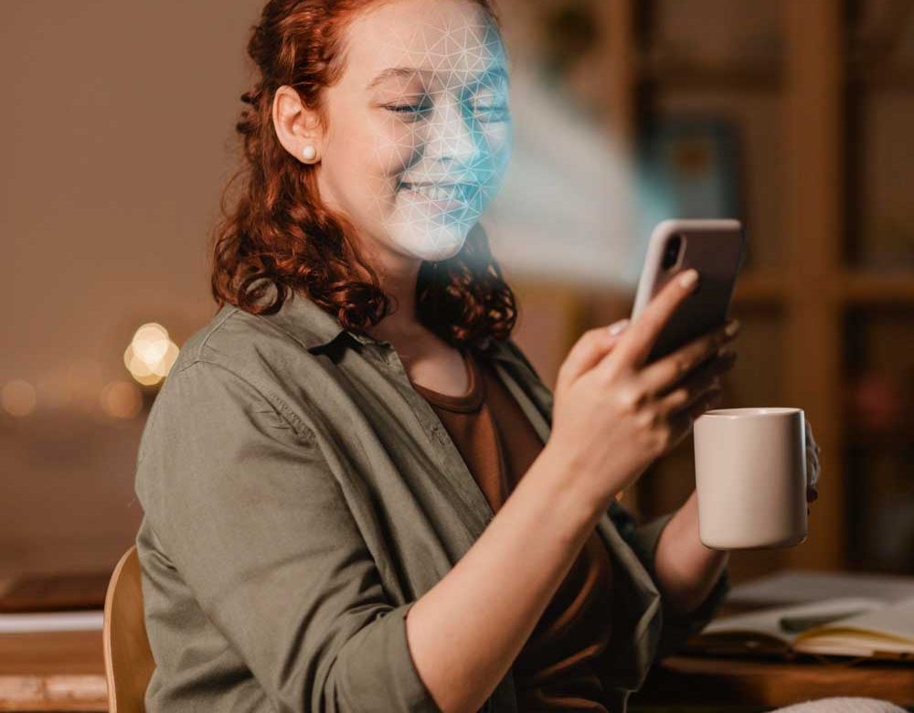 Hábitos sobre la IA: el 80% la usa, pero más de la mitad olvida chequear la información obtenida