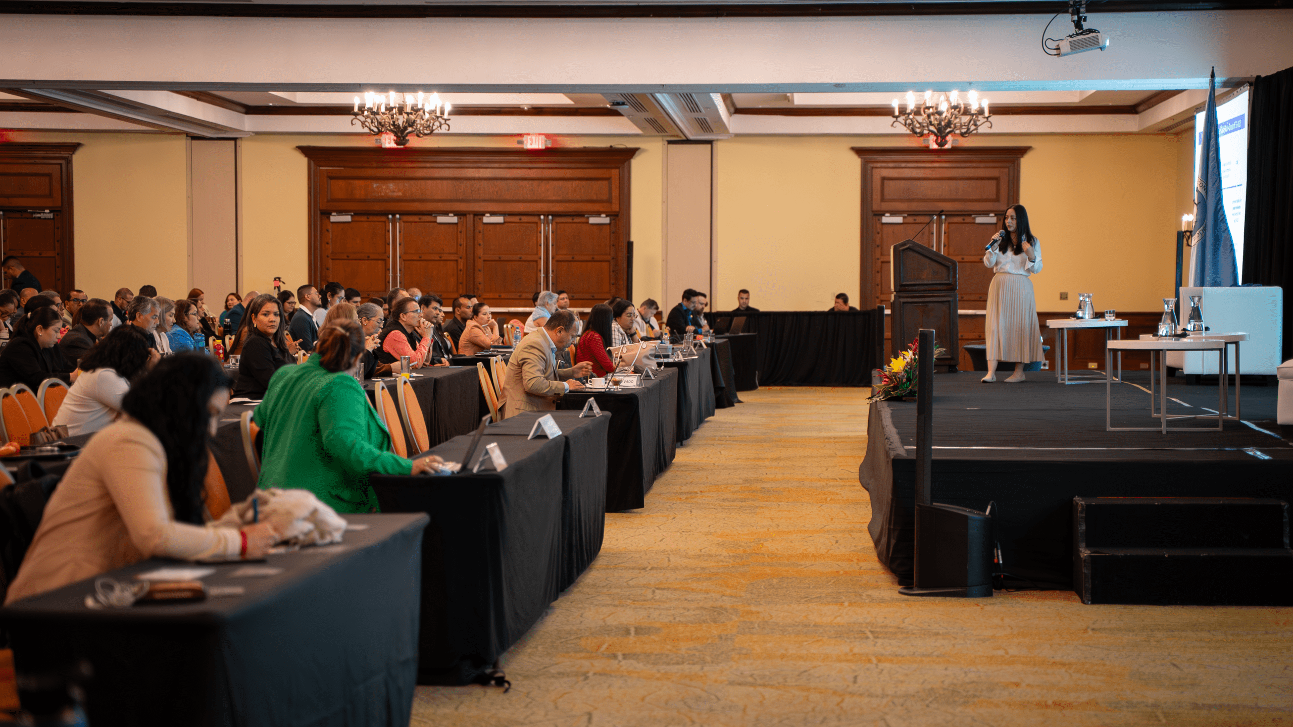 Transparencia y digitalización redefinen la contaduría pública en Costa Rica