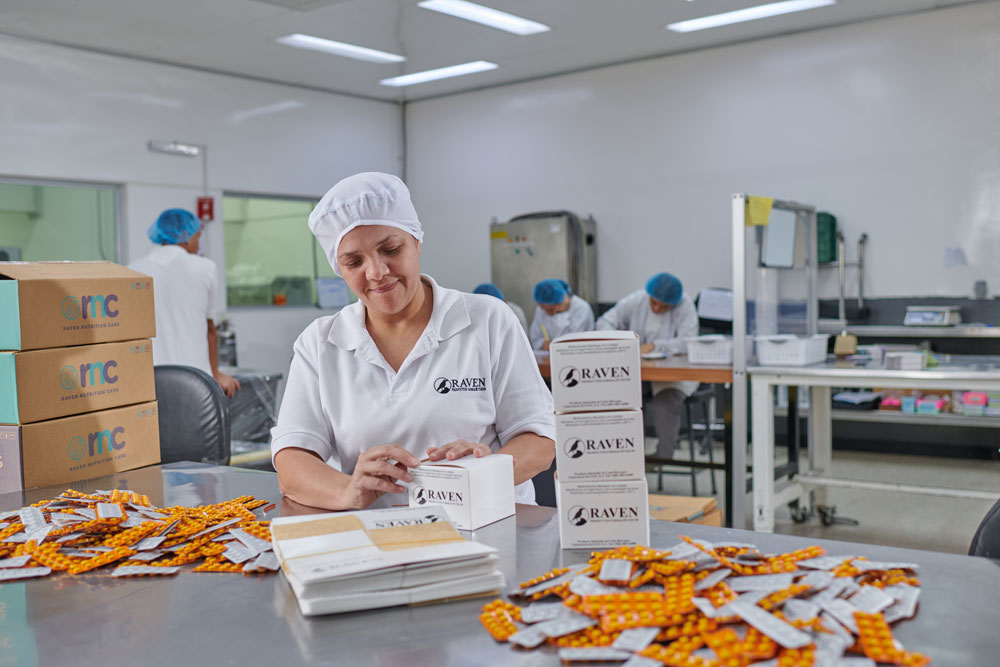 Laboratorio Raven crece en Centroamérica y Colombia comprometido con la innovación farmacéutica