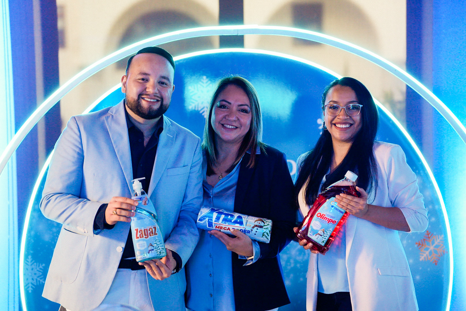 Guatemala: Industria La Popular lanza edición limitada “Felices Fiestas” inspirada en el invierno y la naturaleza