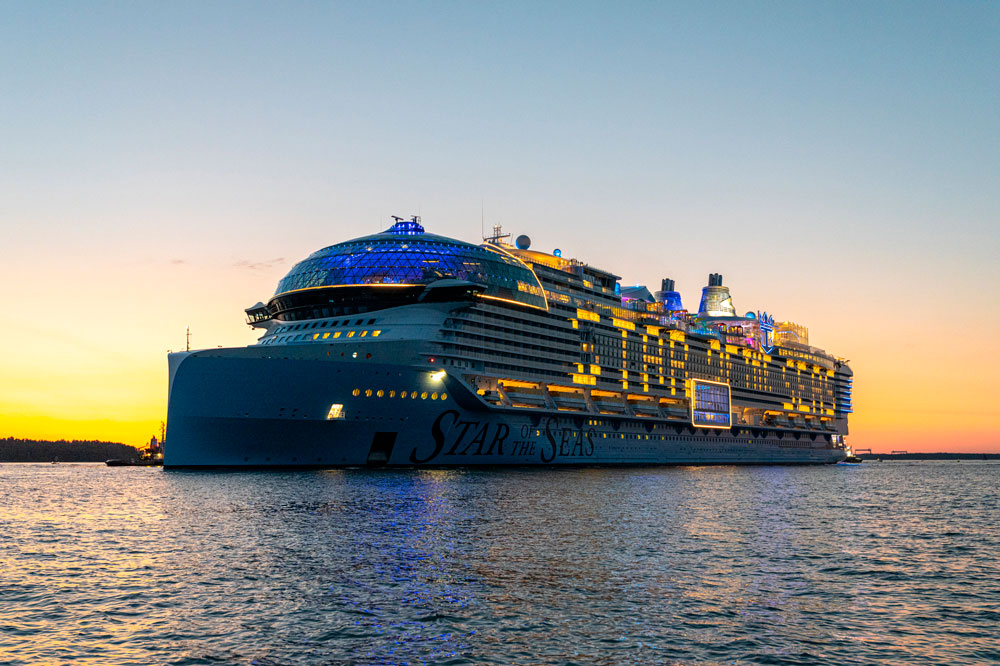 Samsung equipa el crucero más grande del mundo,  el Star of the Seas de Royal Caribbean, con más de 6.000 televisores  y señalización inteligente para hotelería