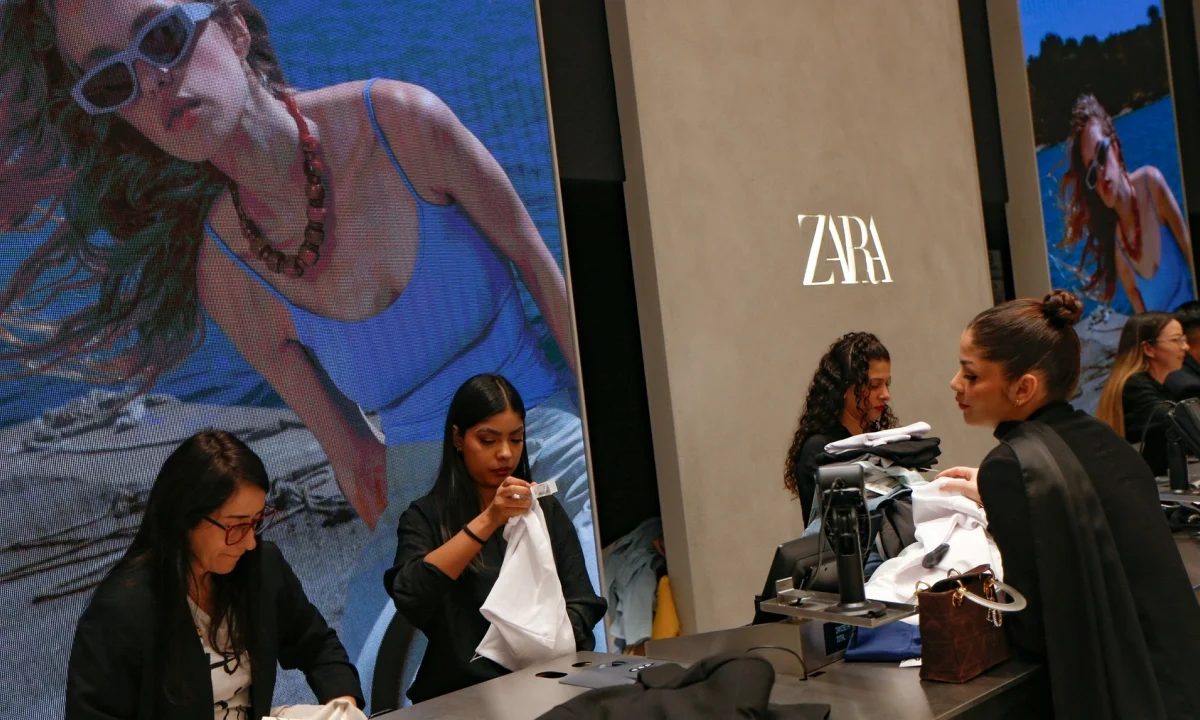 Zara recurre a la IA para generar imágenes de moda con modelos reales