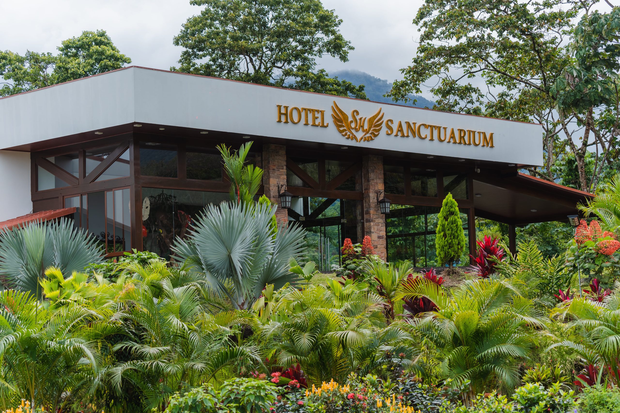 Costa Rica suma un hotel de autor: nace Sanctuarium, un refugio para adultos en pleno bosque tropical