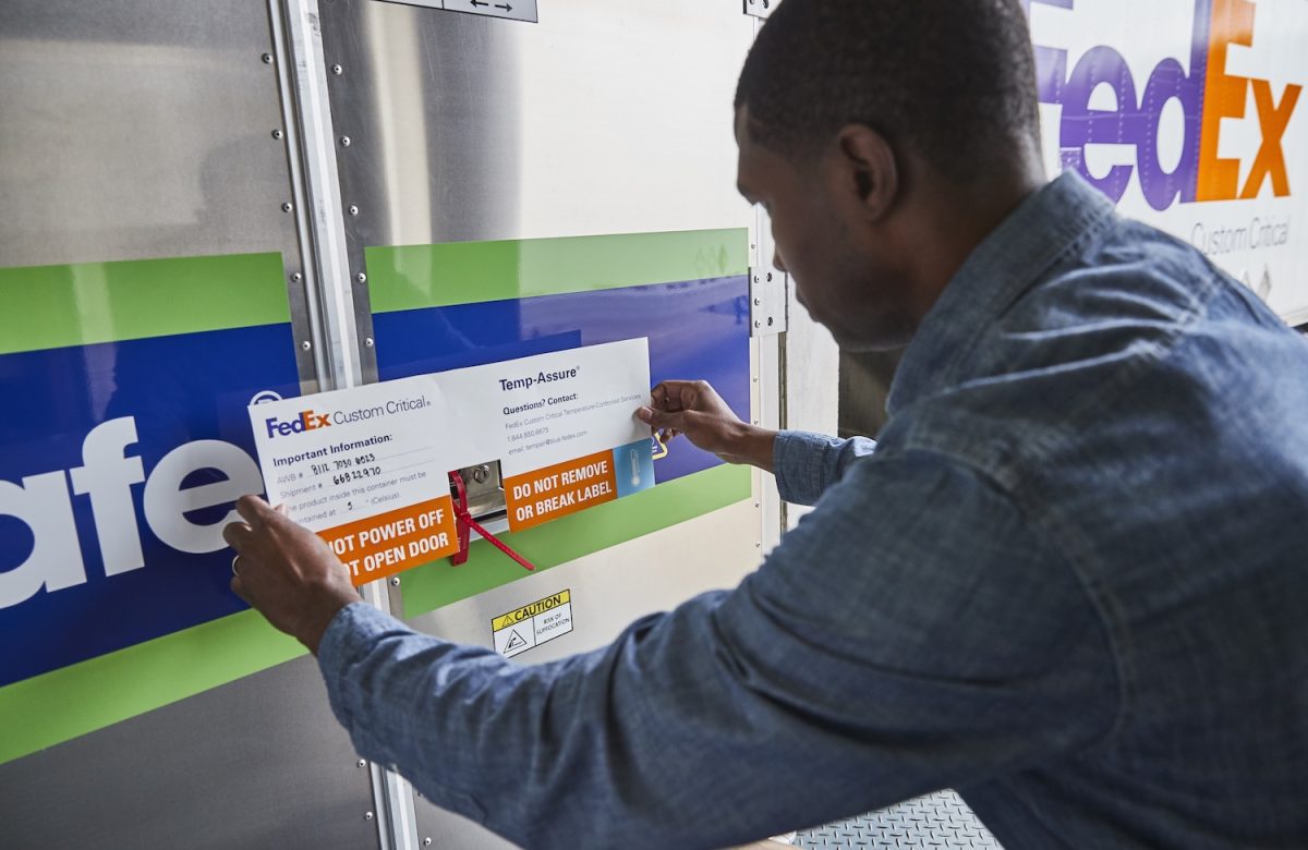 FedEx recibe certificación para sus operaciones en logística farmacéutica en Panamá
