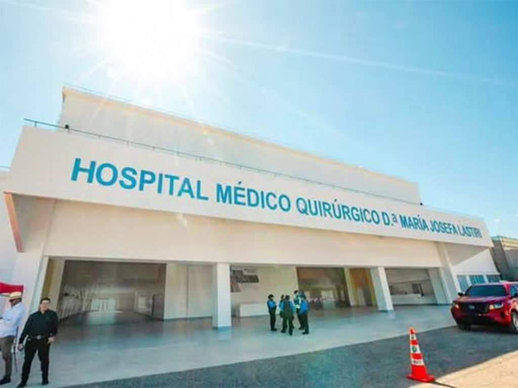 Supervisan avances de nuevo hospital en Honduras