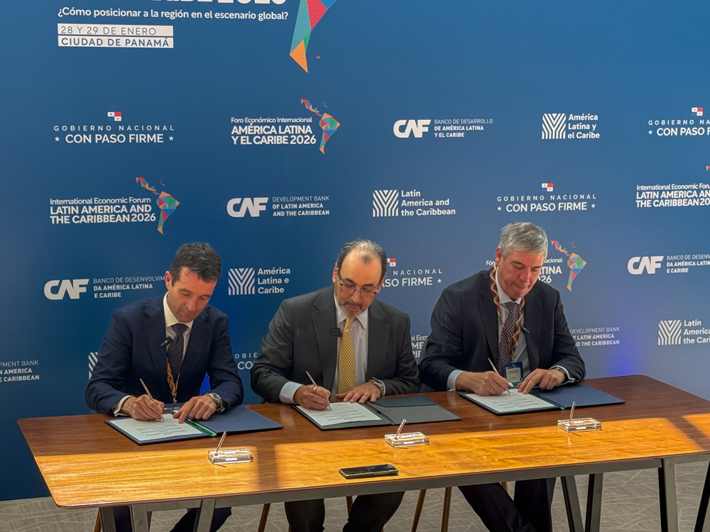 Indra Group y el CAF firman acuerdo estratégico para acelerar la digitalización de los servicios públicos en los países miembros